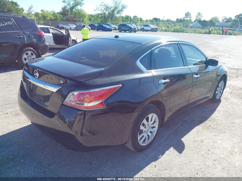 2015 NISSAN ALTIMA auction photo 4