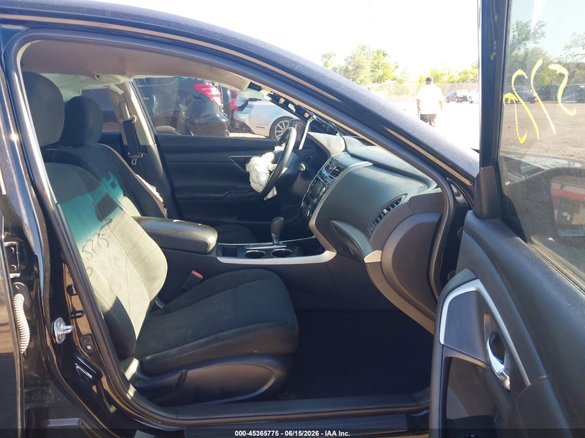 2015 NISSAN ALTIMA auction photo 5