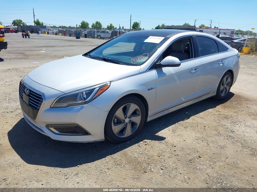 2016 Hyundai Sonata Hybrid Limited KMHE34L11GA028849 photo 1