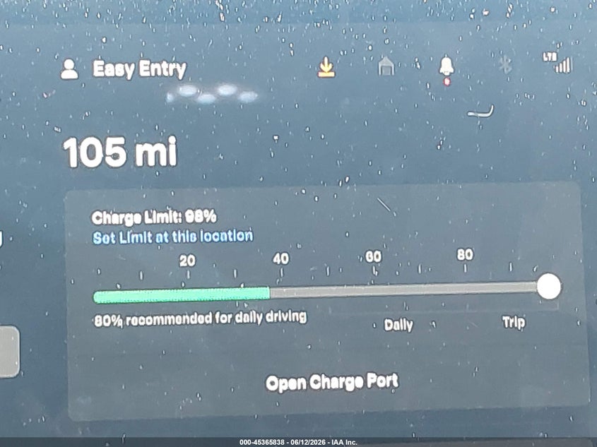 2022 Tesla Model X Dual Motor All-Wheel Drive VIN: 7SAXCBE56NF328928 Lot: 45365838