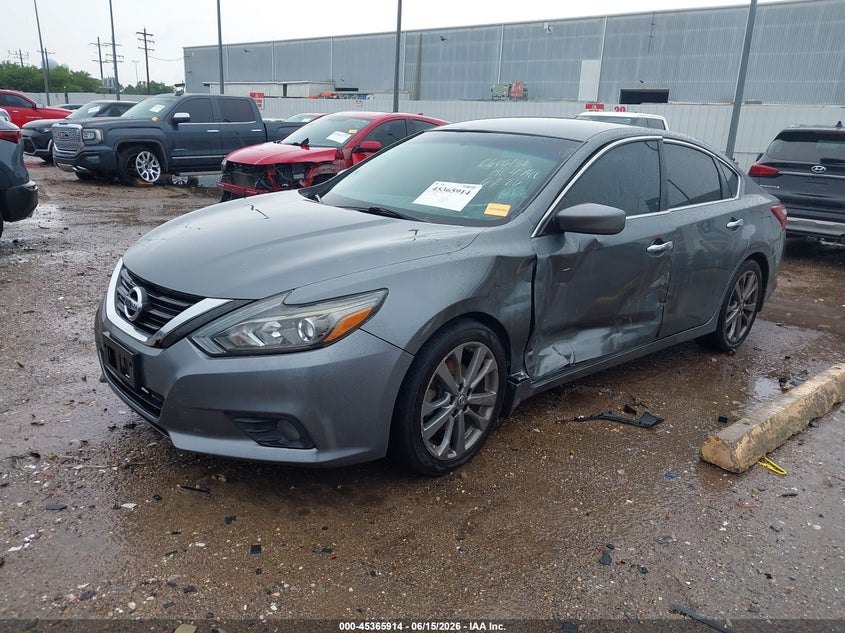 2018 NISSAN ALTIMA auction photo 2