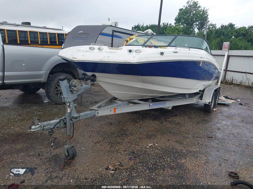 2016 NAUTICSTAR 20' auction photo 2