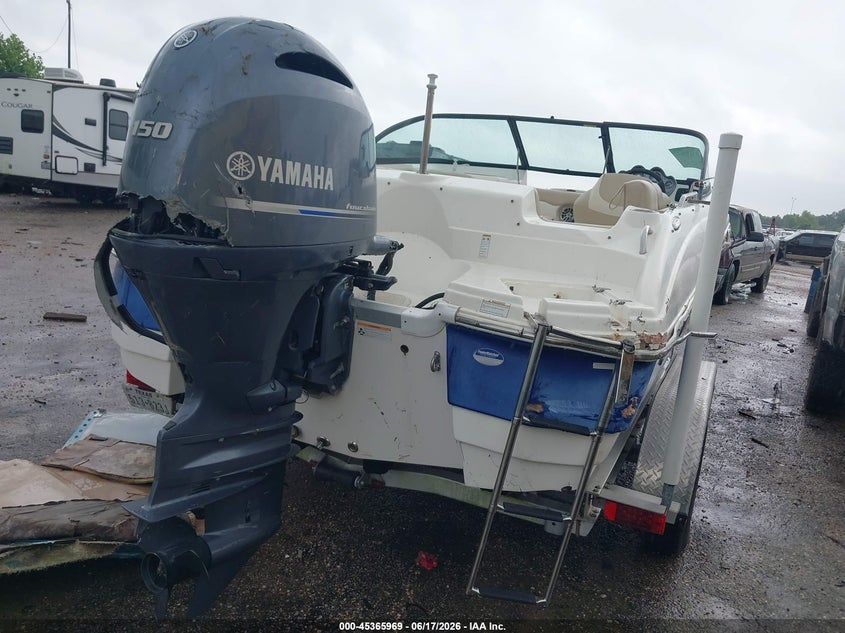 2016 NAUTICSTAR 20' auction photo 4