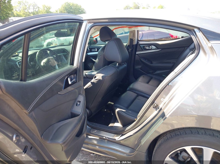 2018 NISSAN MAXIMA auction photo 8