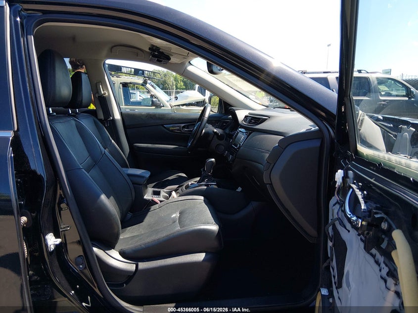 2018 NISSAN ROGUE auction photo 5