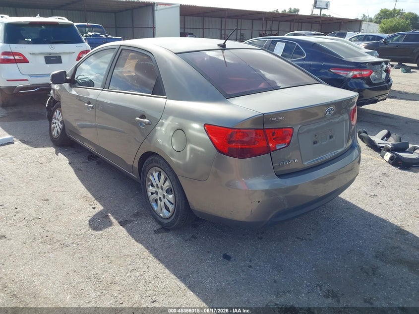 Vin: knafu4a21b5377008, lot: 45863976, kia forte ex 20113