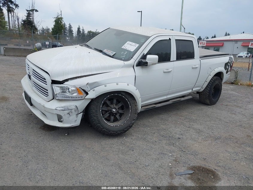 Vin: 1c6rr7ut7fs632184, lot: 45864080, ram 1500 sport 20152