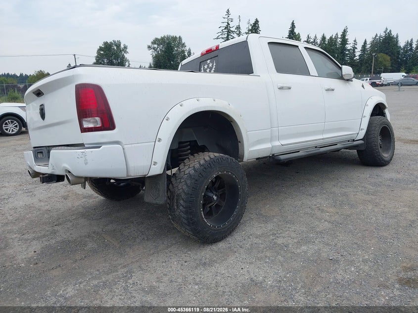 Vin: 1c6rr7ut7fs632184, lot: 45864080, ram 1500 sport 20154