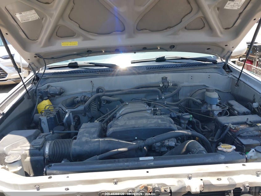 2002 Toyota Sequoia Limited V8 VIN: 5TDZT38A42S091383 Lot: 45366120