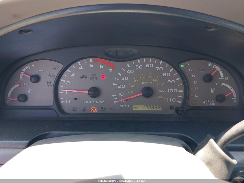2002 Toyota Sequoia Limited V8 VIN: 5TDZT38A42S091383 Lot: 45366120