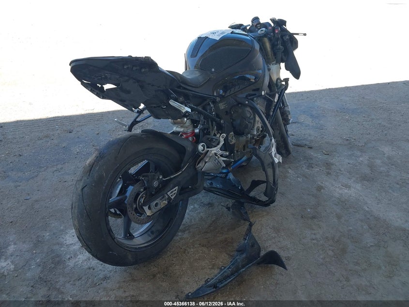 2026 BMW S 1000 auction photo 4