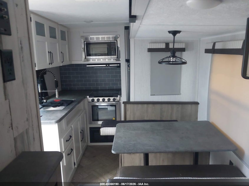 2021 FOREST RIVER OTHER auction photo 5