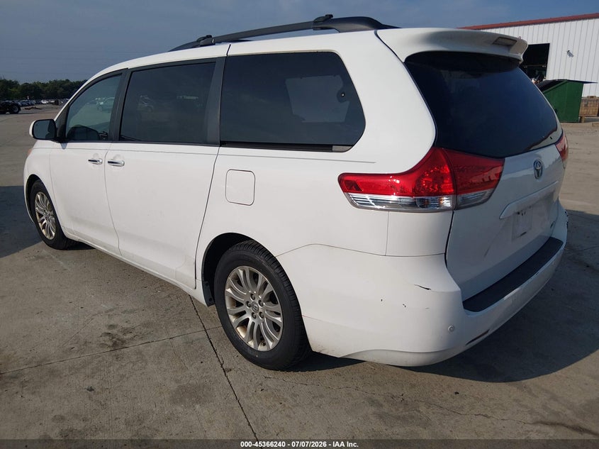 Vin: 5tdyk3dc6ds287088, lot: 45864201, toyota sienna xle/limited 20133