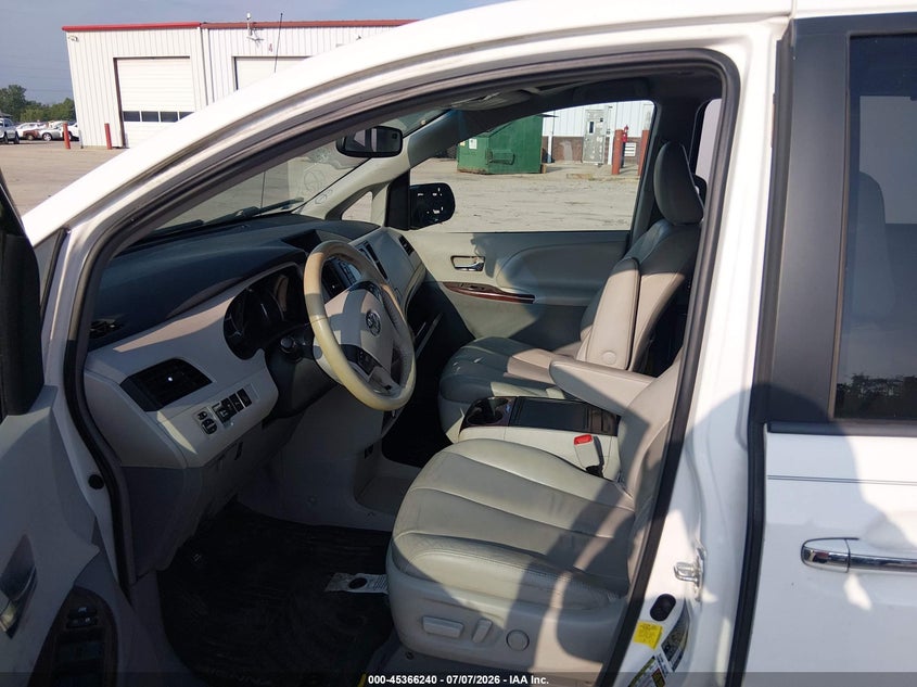 2013 TOYOTA SIENNA VAN 3.5L V6 FI DOHC 24V NF4