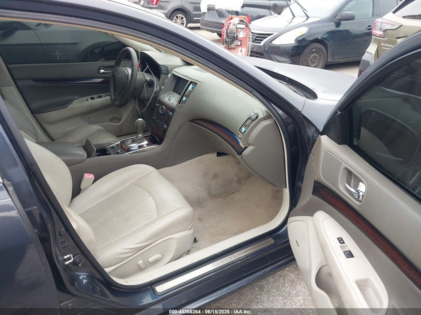 2011 INFINITI G37 auction photo 5