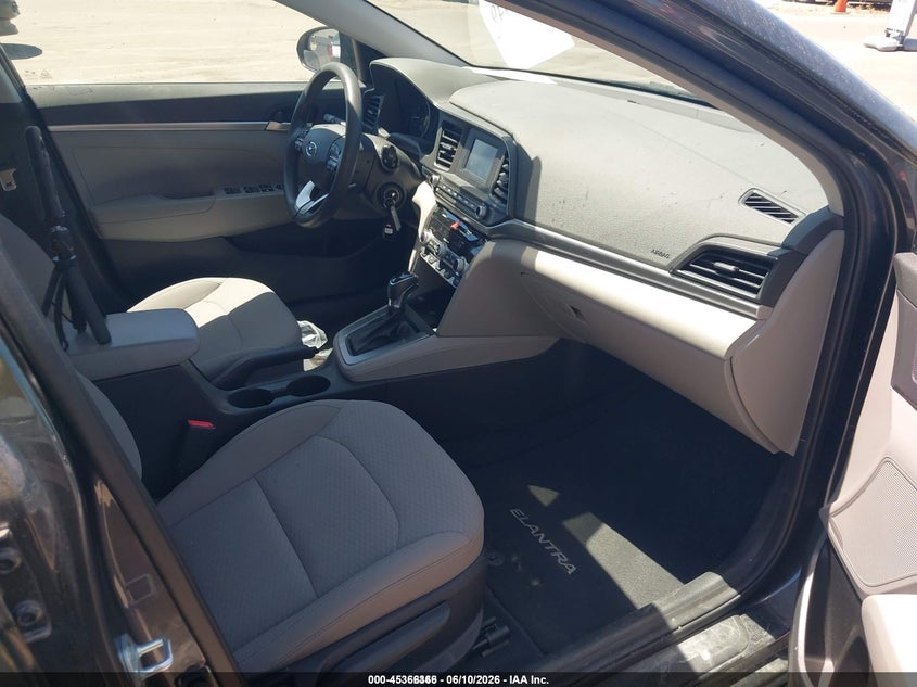 2020 HYUNDAI ELANTRA auction photo 5