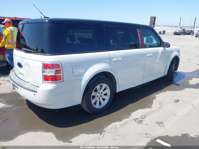 Vin: 2fmgk5bcxabb06190, lot: 45864349, ford flex se 20104