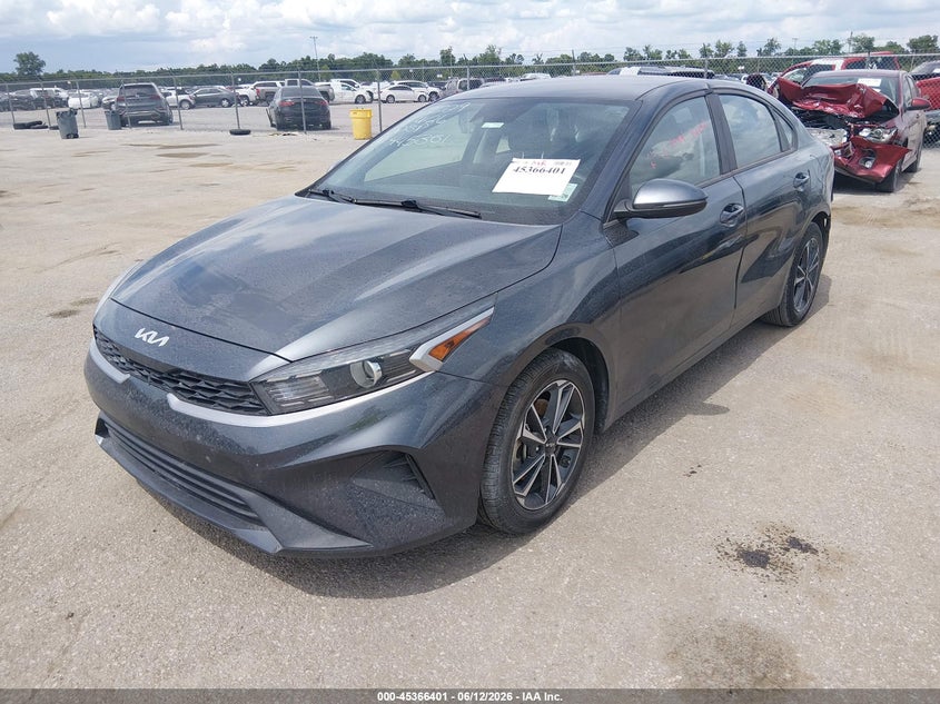 2022 KIA FORTE auction photo 2