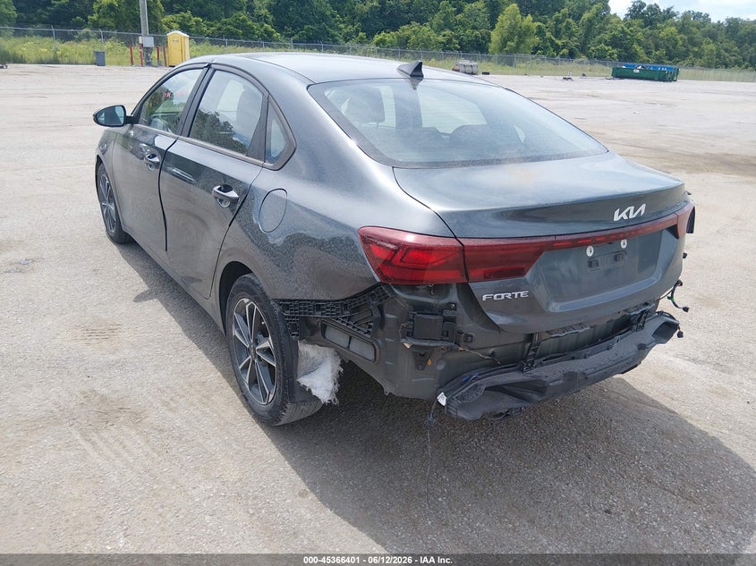 2022 KIA FORTE auction photo 3