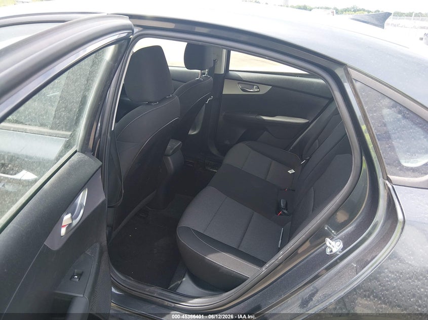 2022 KIA FORTE auction photo 8