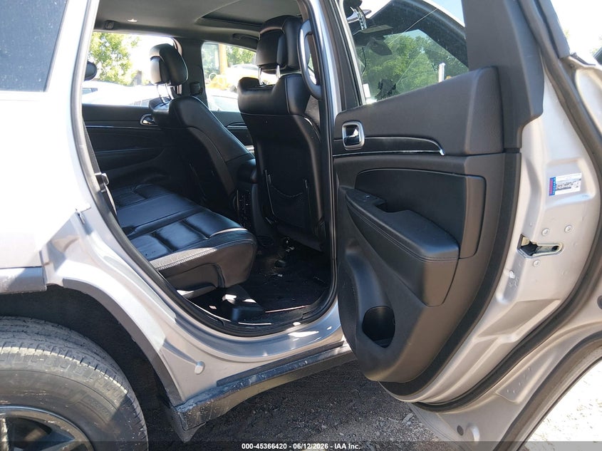 JEEP GRAND CHEROKEE - zdjęcie 8