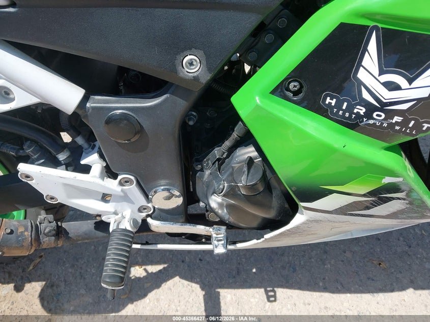 2010 KAWASAKI EX250 auction photo 8