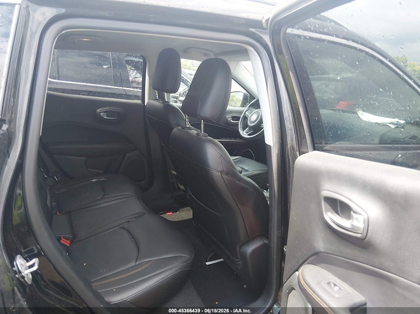 2018 Jeep Compass Limited 4X4 VIN: 3C4NJDCB3JT470390 Lot: 45366439