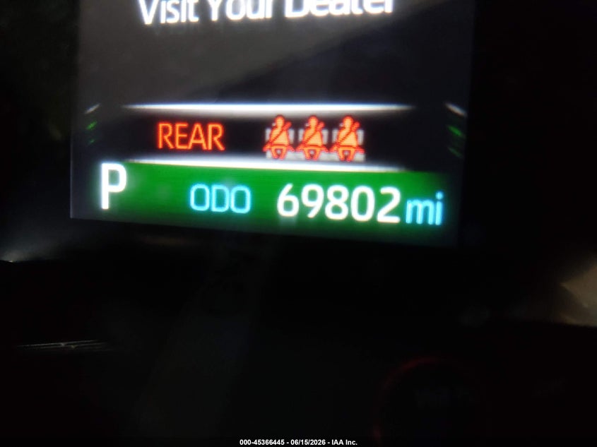 VIN 2T3W1RFV2NC185817 2022 TOYOTA RAV4 XLE