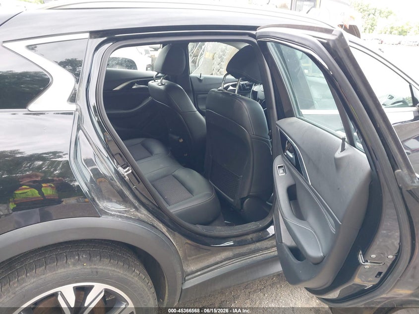 2018 Infiniti Qx30 Luxe VIN: SJKCH5CRXJA005549 Lot: 45366568