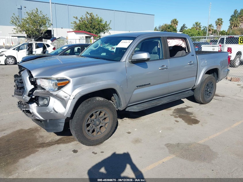2019 TOYOTA TACOMA auction photo 2