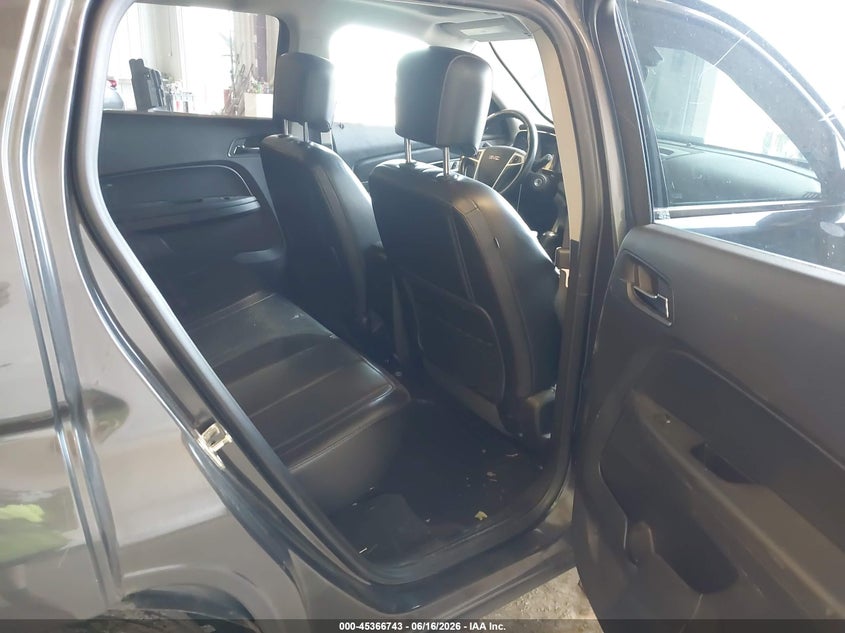 2017 GMC TERRAIN auction photo 8