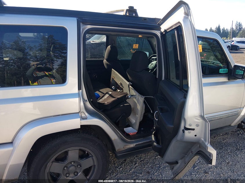 2010 Jeep Commander Sport VIN: 1J4RG4GK0AC158219 Lot: 45366817