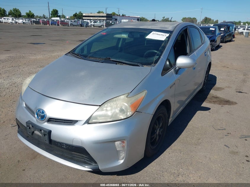2013 Toyota Prius Two JTDKN3DU1D1722019 photo 1