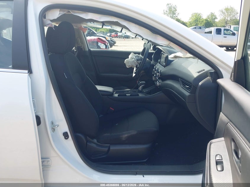 2025 NISSAN SENTRA auction photo 5