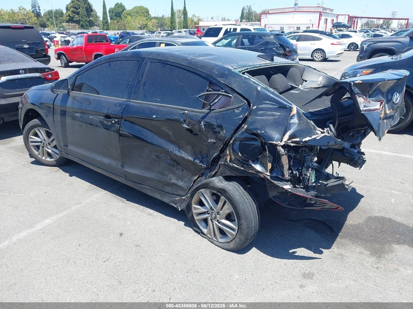 2019 HYUNDAI ELANTRA auction photo 3