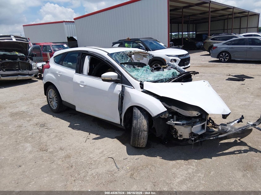 Vin: 1fahp3m24cl315128, lot: 45864985, ford focus sel 2012 img_1