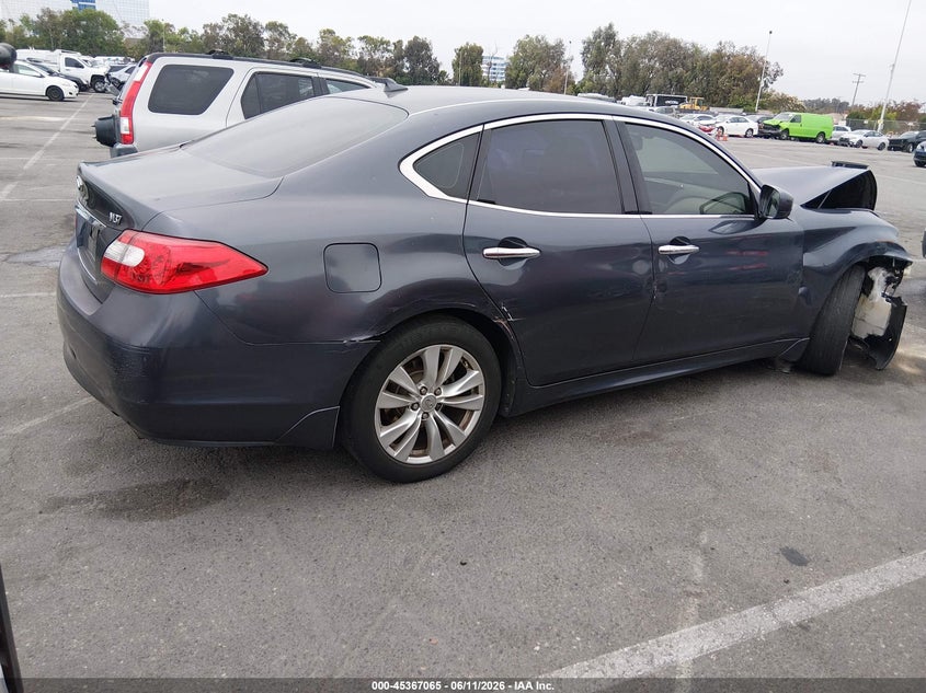 2011 INFINITI M37 auction photo 4