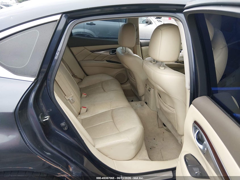 2011 INFINITI M37 auction photo 8