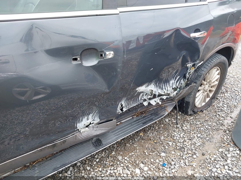 BUICK ENCLAVE 2012 VIN 5GAKRCED0CJ244548
