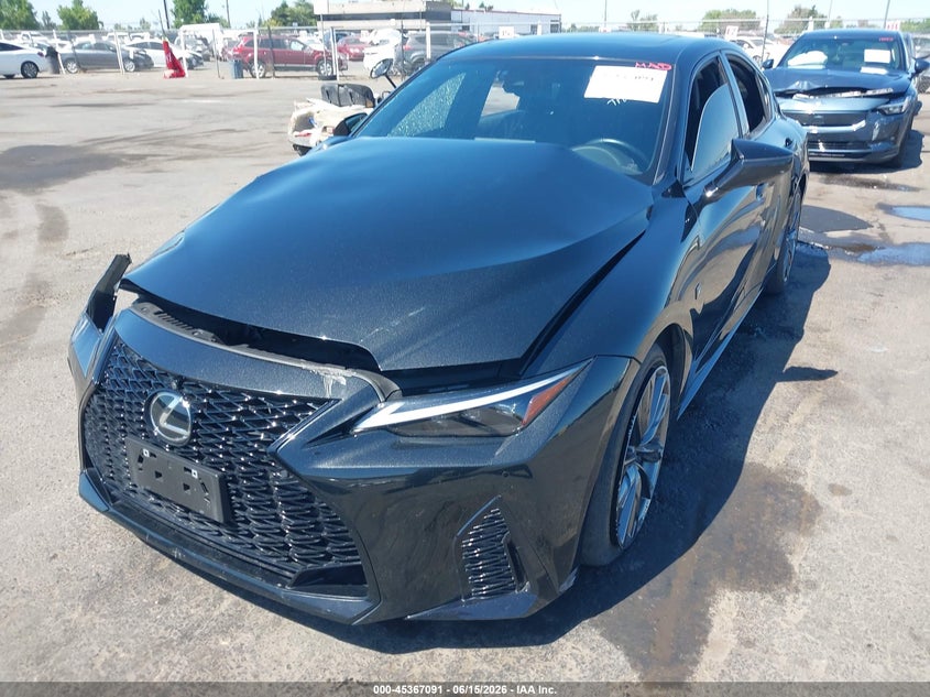 Vin: jthgz1b29r5077392, lot: 45865052, lexus is 350 f sport 20242