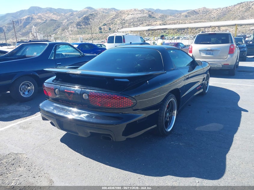 2002 PONTIAC FIREBIRD COUPE 5.7L V-8 310HP