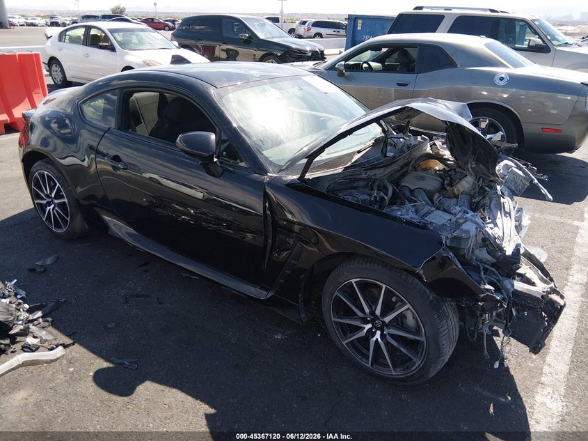 Vin: jf1znbb16p9766613, lot: 45865081, toyota gr86 2023 img_1