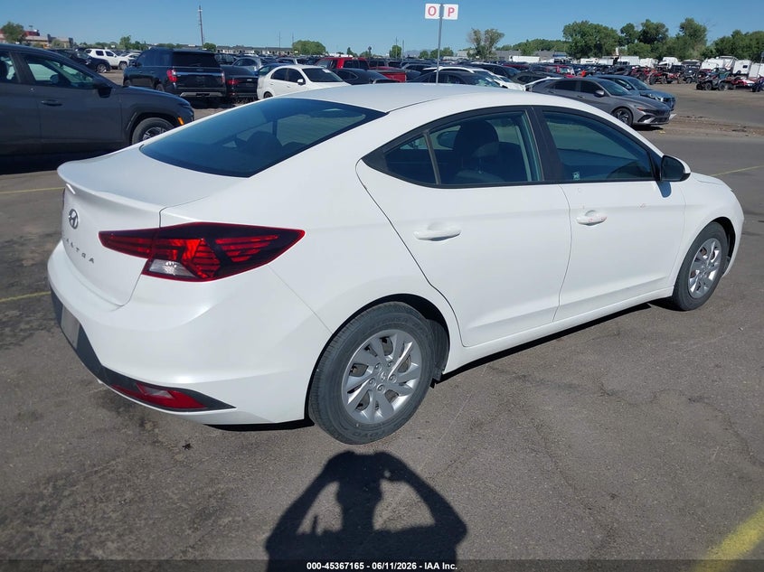 2020 HYUNDAI ELANTRA auction photo 4