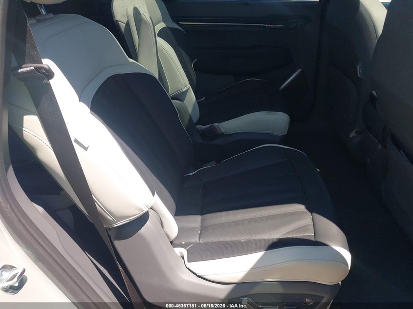 2026 Kia Ev9 Gt-Line VIN: 5XYAEFS51TG017387 Lot: 45367181