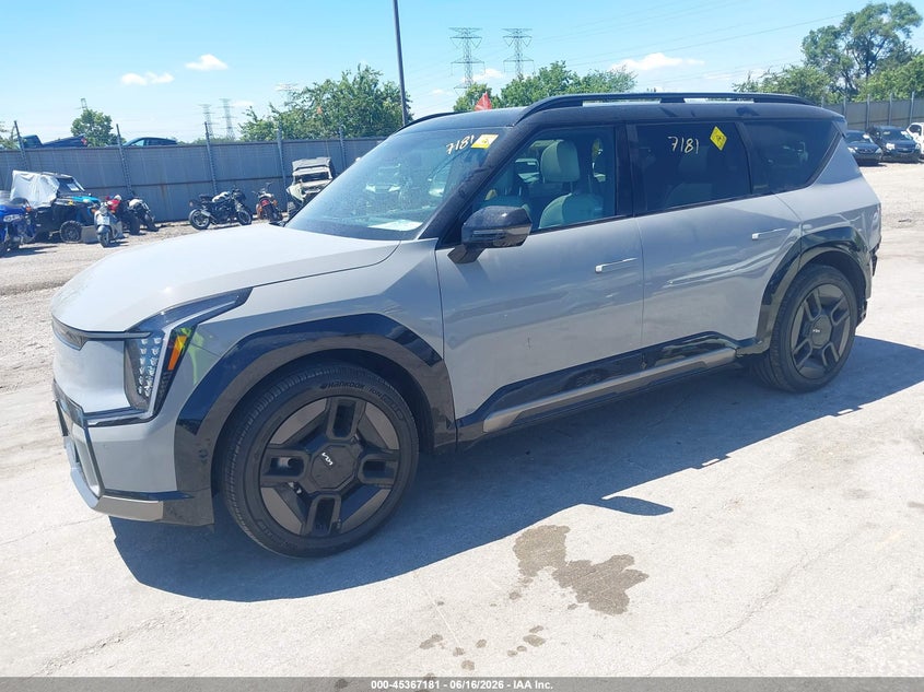 2026 KIA EV9 auction photo 2