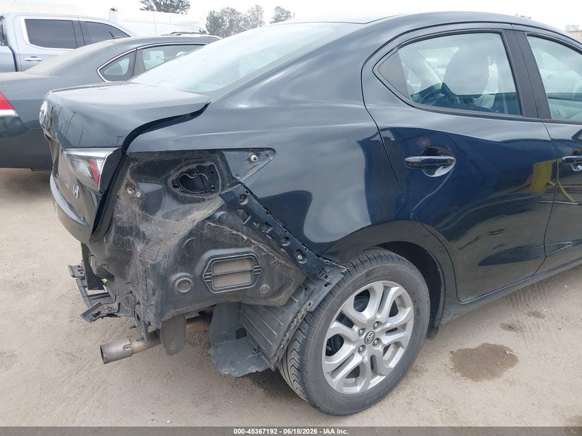 VIN 3MYDLBYV3JY306350 2018 TOYOTA YARIS IA