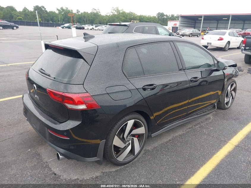 2022 VOLKSWAGEN GOLF GTI 2.0T S — Photo 4