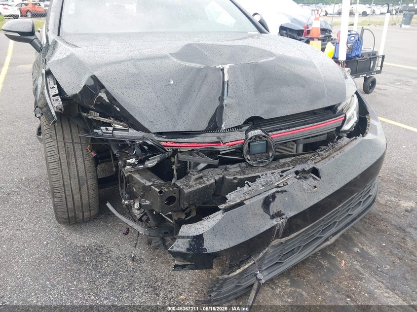 2022 VOLKSWAGEN GOLF GTI 2.0T S — Photo 6