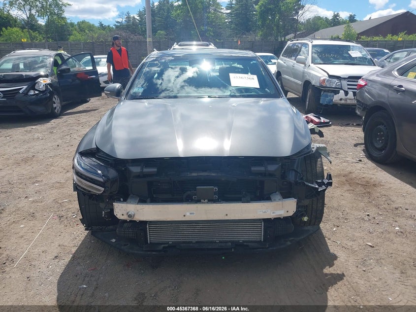 2022 Genesis G70 3.3T Rwd Launch Edition VIN: KMTG14TE9NU082922 Lot: 45367368
