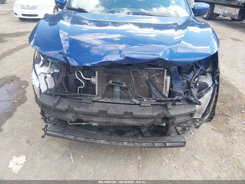 2020 NISSAN ROGUE SPORT auction photo 6